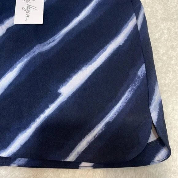 Lady Hagen Women's 17'' Tummy Control Golf Skort - Picture 9 of 10